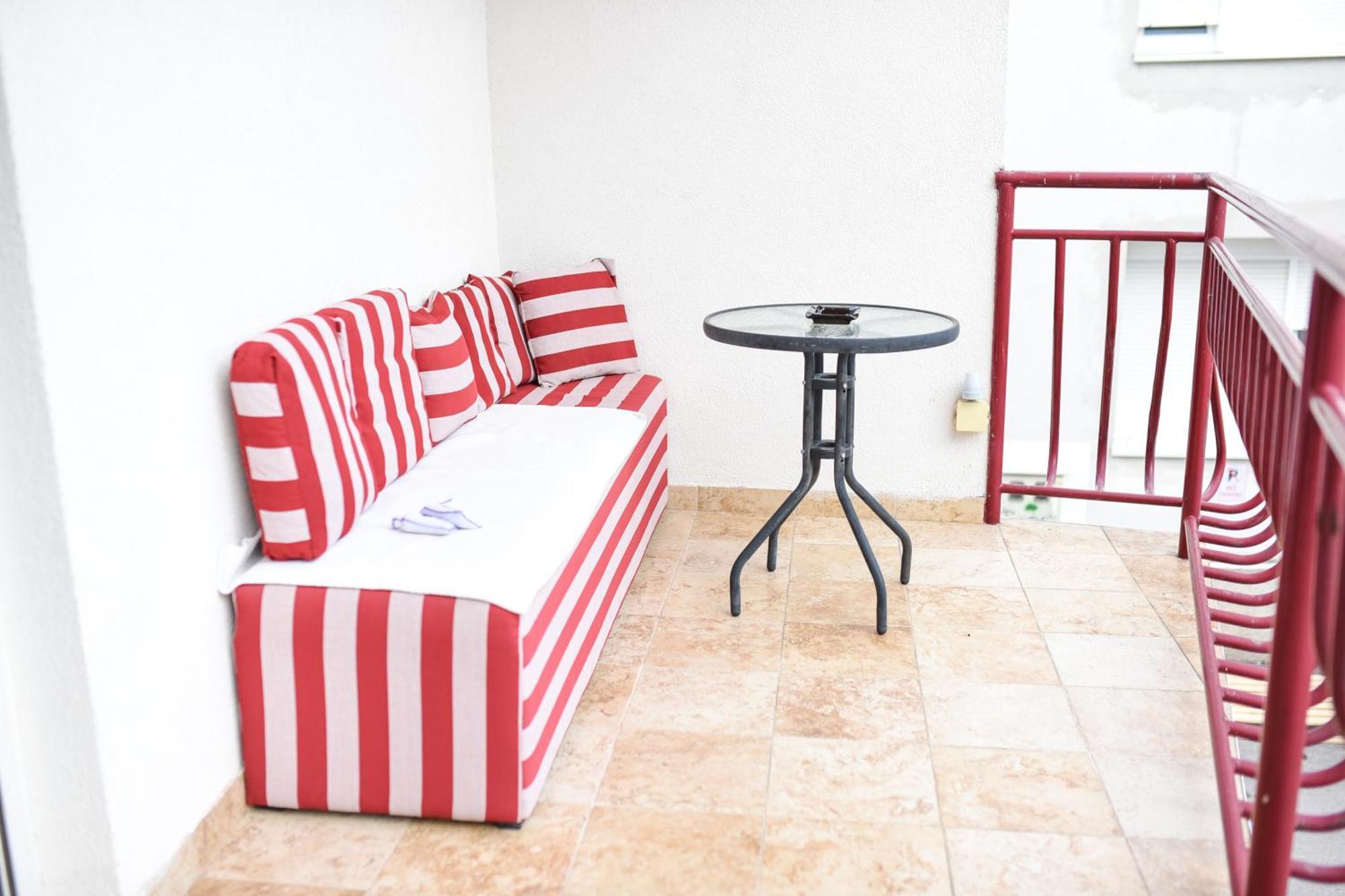 Dalila Apartman Mostar Phòng bức ảnh